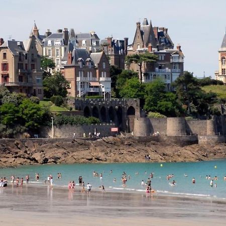 Apartamento Oleta Dinard Exterior foto
